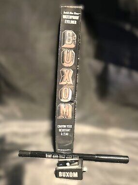 Buxom Hold the Line Waterproof Eyeliner - Glides on like a GEL!  **CALL ME**